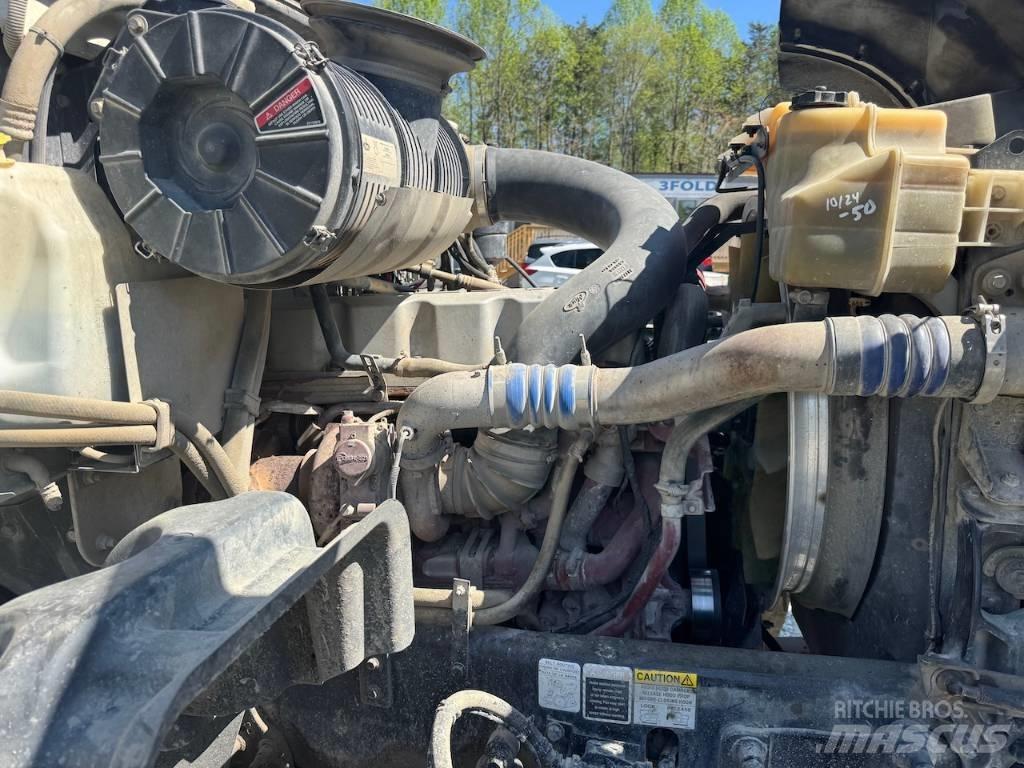 Mack GU713 Φορτηγά Ανατροπή
