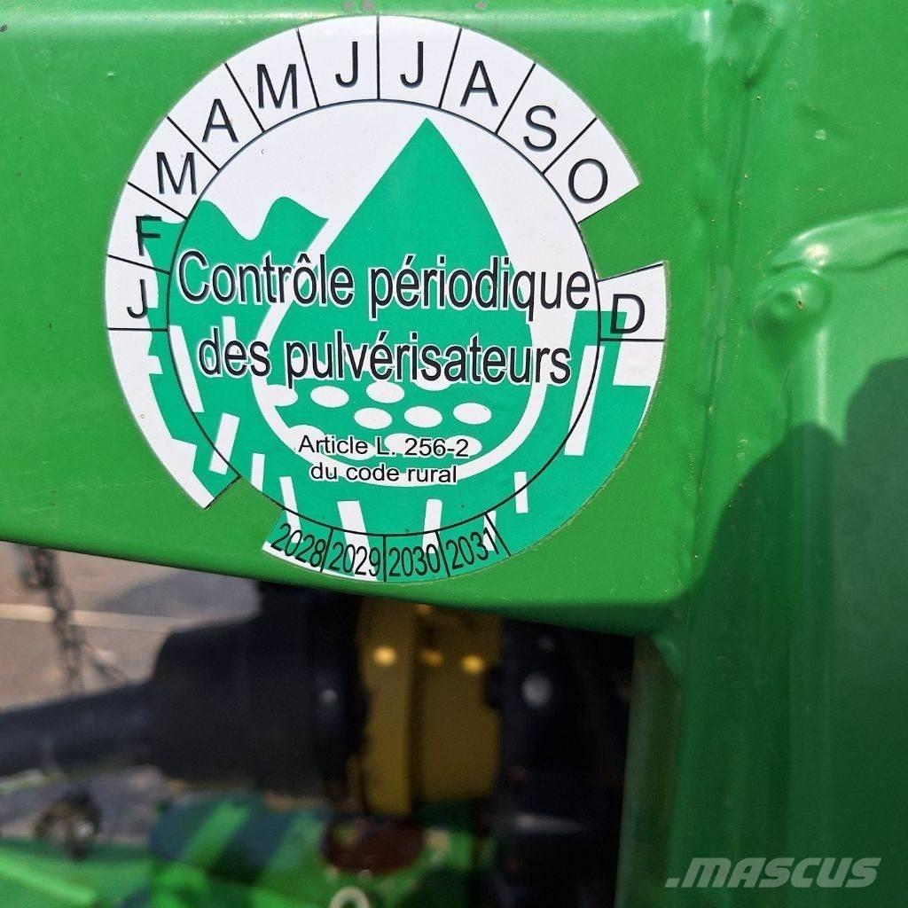 John Deere 732 Ρυμουλκούμενα ψεκαστικά
