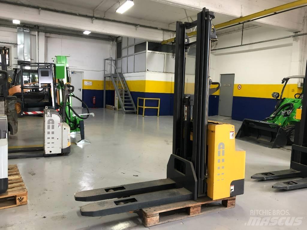 Atlet CSH 125 Ηλεκτρικά παλετοφόρα με ιστό