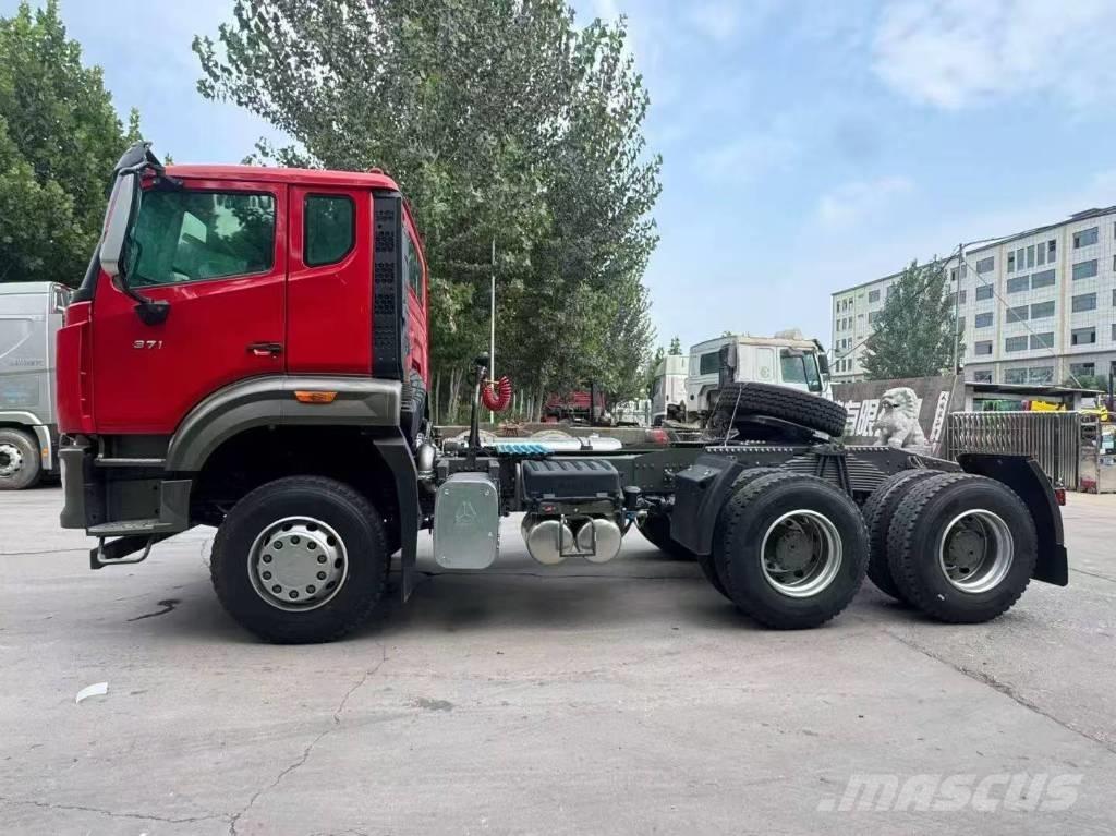 Sinotruk HOWO 371 Τράκτορες