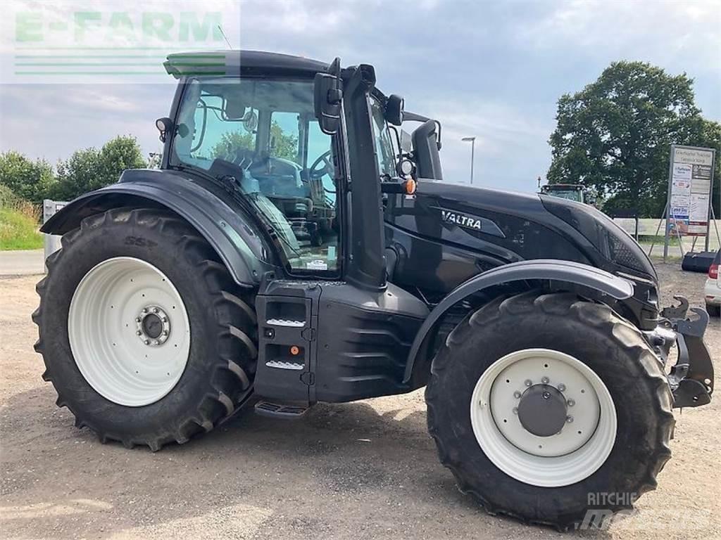 Valtra t254a mr19 Τρακτέρ