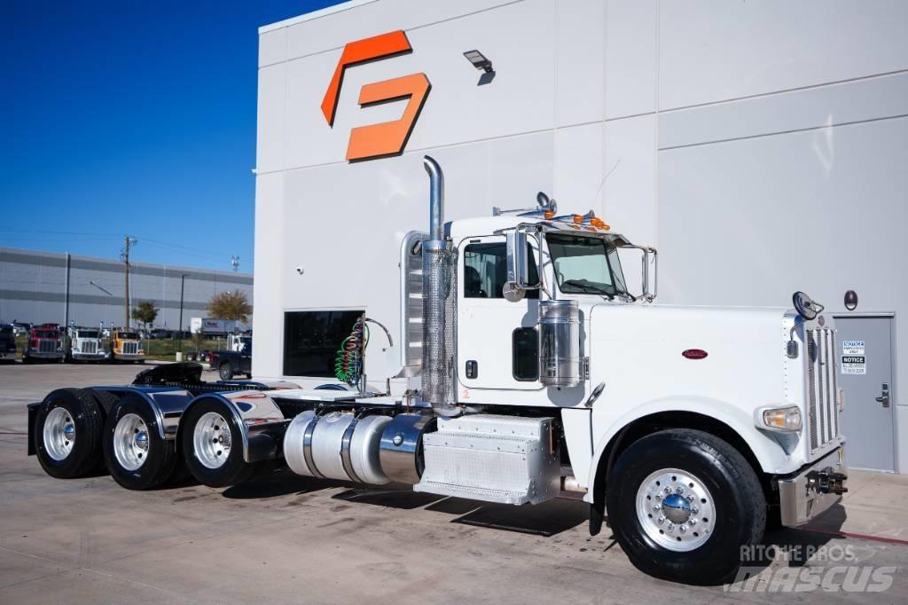 Peterbilt 388 Τράκτορες