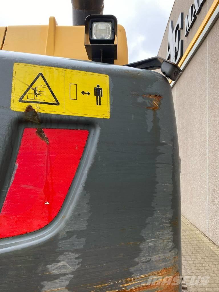 Volvo EC 300 D L Εκσκαφείς με ερπύστριες