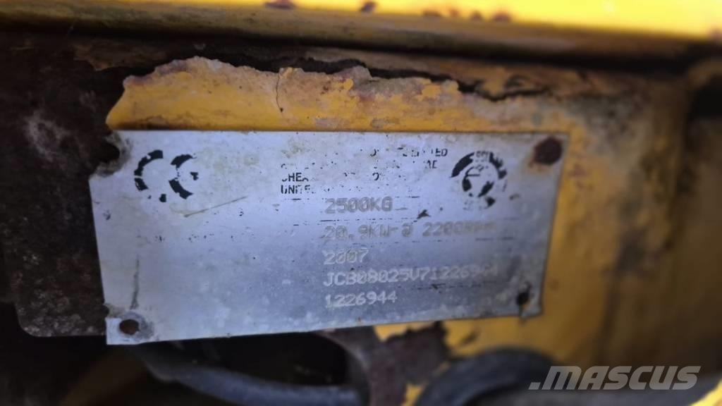 JCB 8025 Εκσκαφάκι (διαβολάκι) < 7t