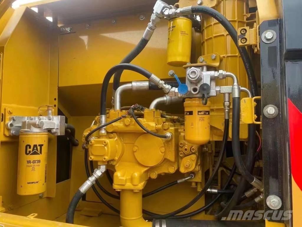 CAT 320d Εκσκαφείς με ερπύστριες