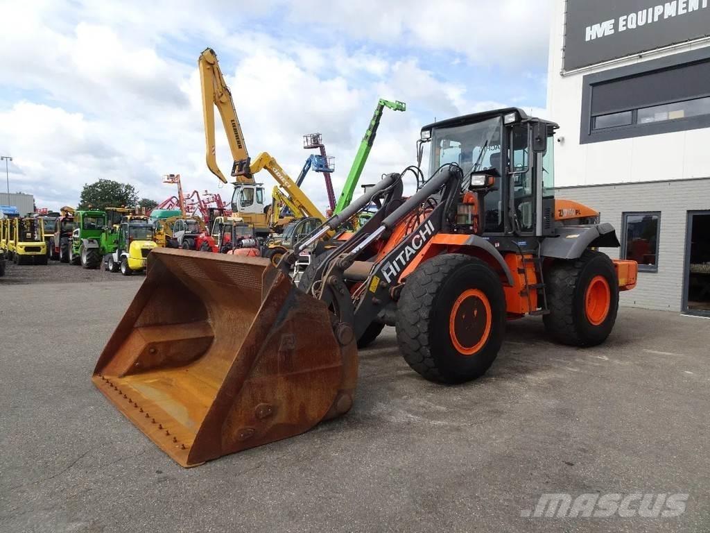 Hitachi ZW150 Φορτωτές με λάστιχα (Τροχοφόροι)