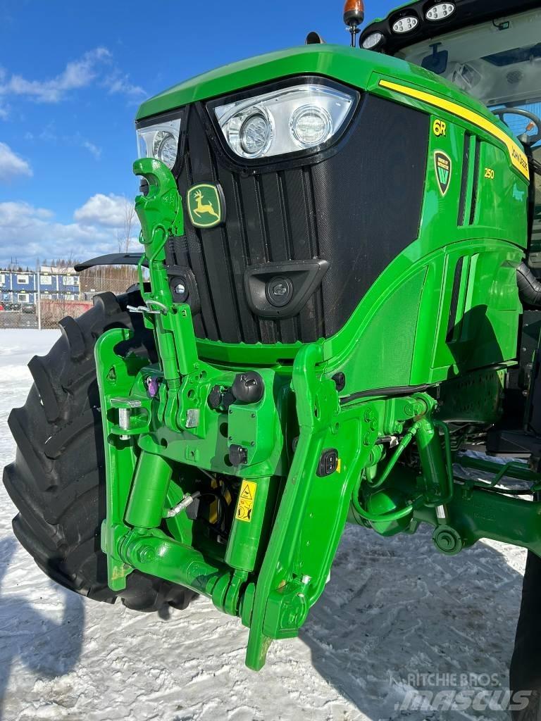 John Deere 6R 250 Τρακτέρ