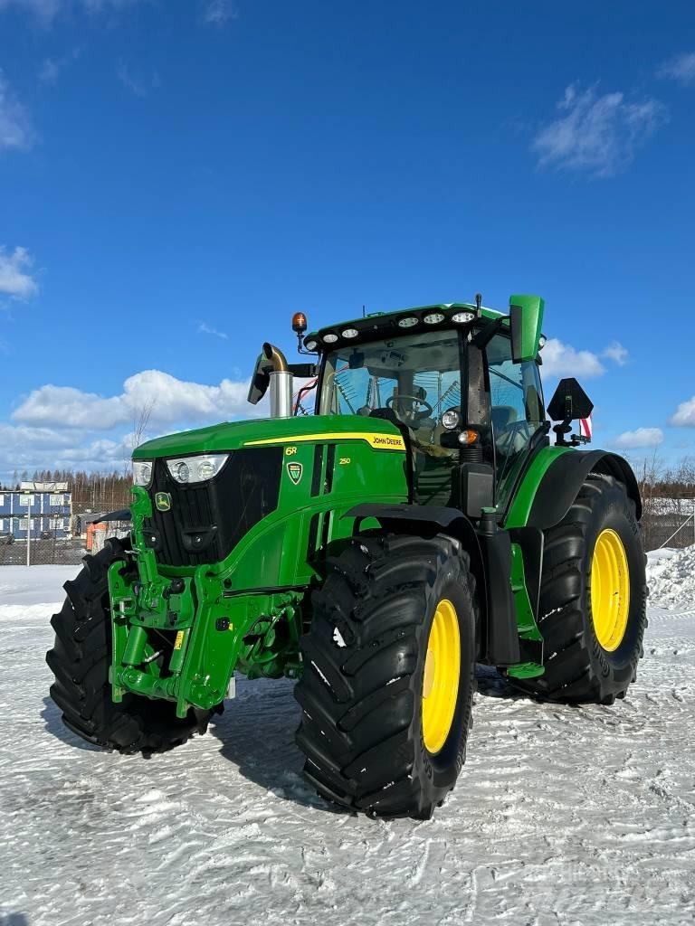 John Deere 6R 250 Τρακτέρ
