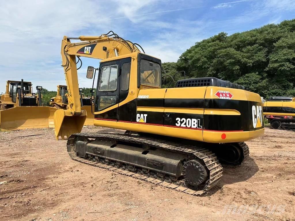 CAT 320 B Εκσκαφείς με ερπύστριες