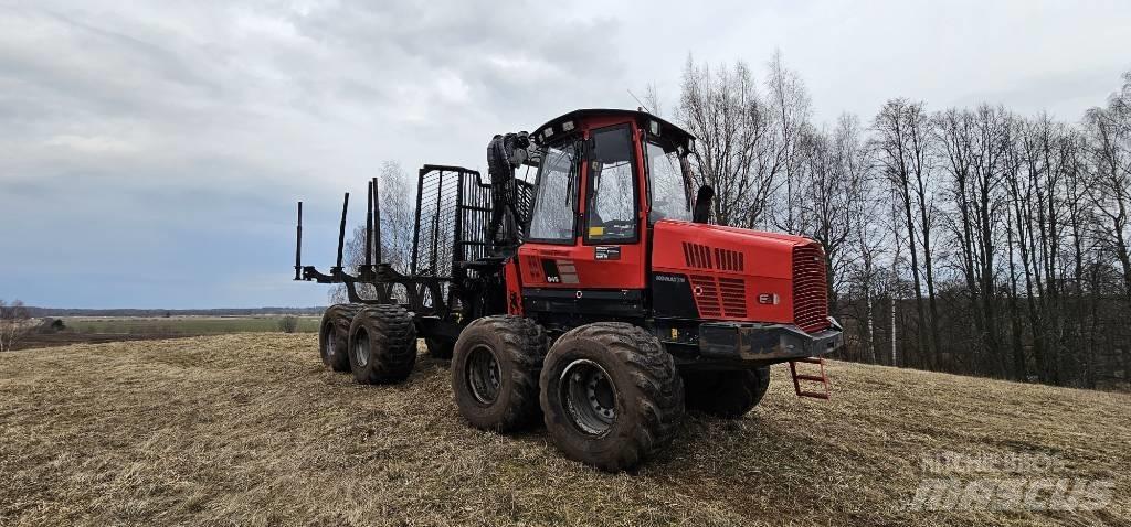 Komatsu 845 Μεταφορείς ξυλείας