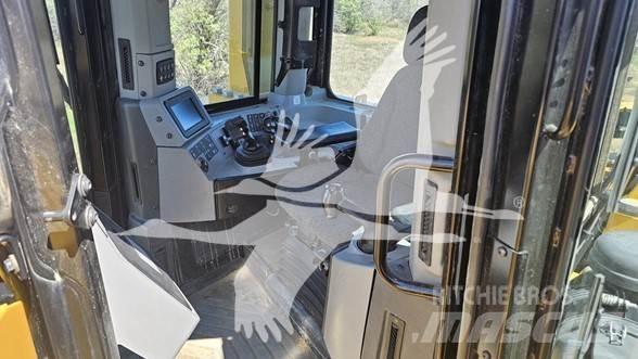 CAT D9T Μπουλντόζες με ερπύστριες