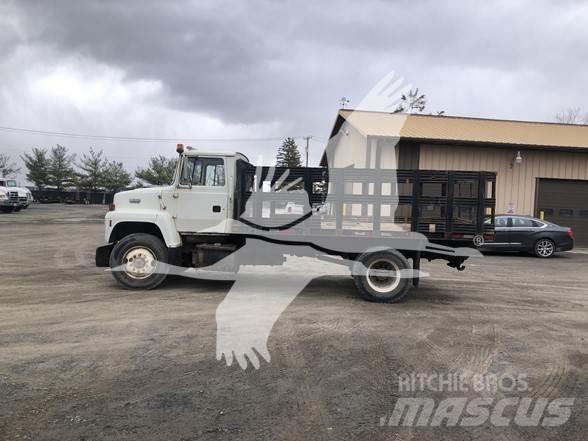 Ford L8000 Κατασκευές - Άλλα