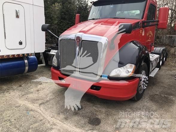 Kenworth T680 Τράκτορες