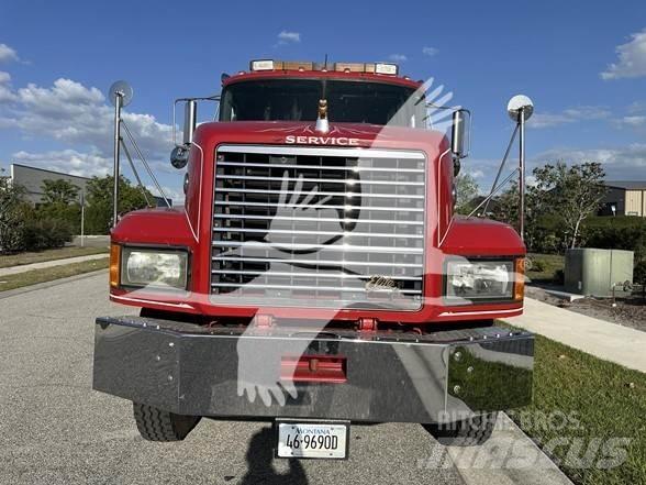 Mack CL753 Τράκτορες