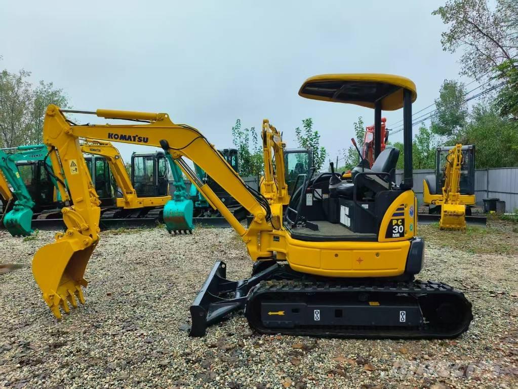 Komatsu PC 30 Εκσκαφάκι (διαβολάκι) < 7t