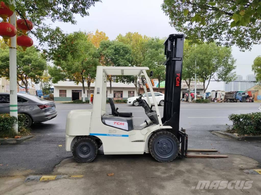 TCM 3t Πετρελαιοκίνητα Κλαρκ