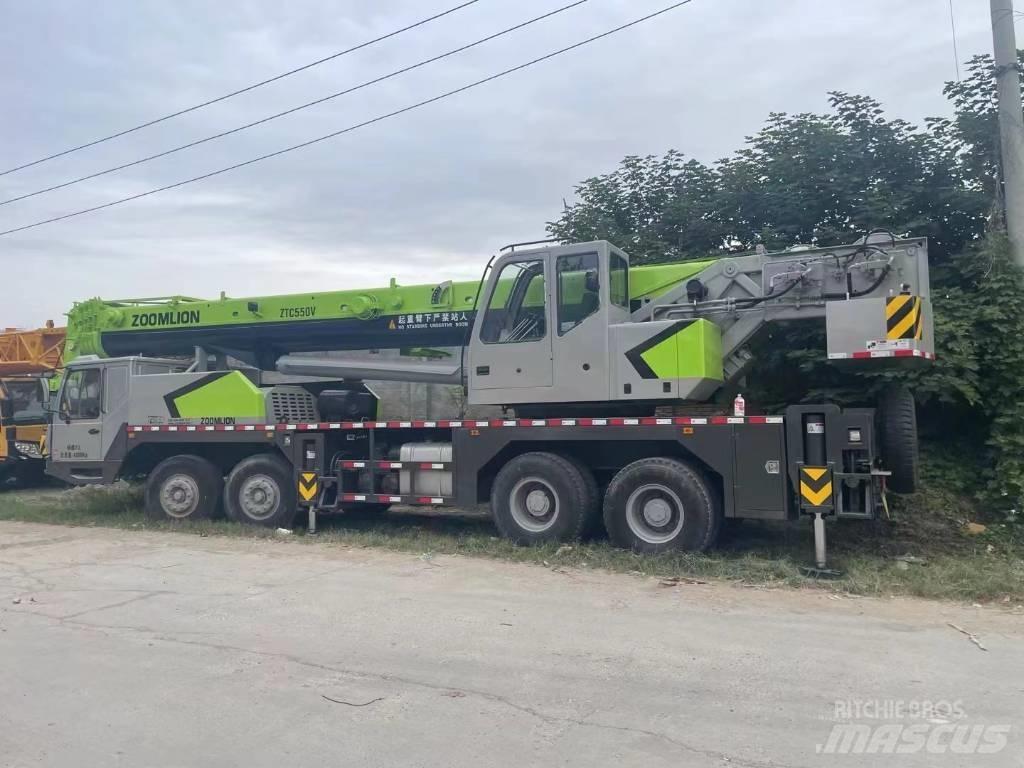 Zoomlion ZTC550V Γερανοί με ερπύστριες
