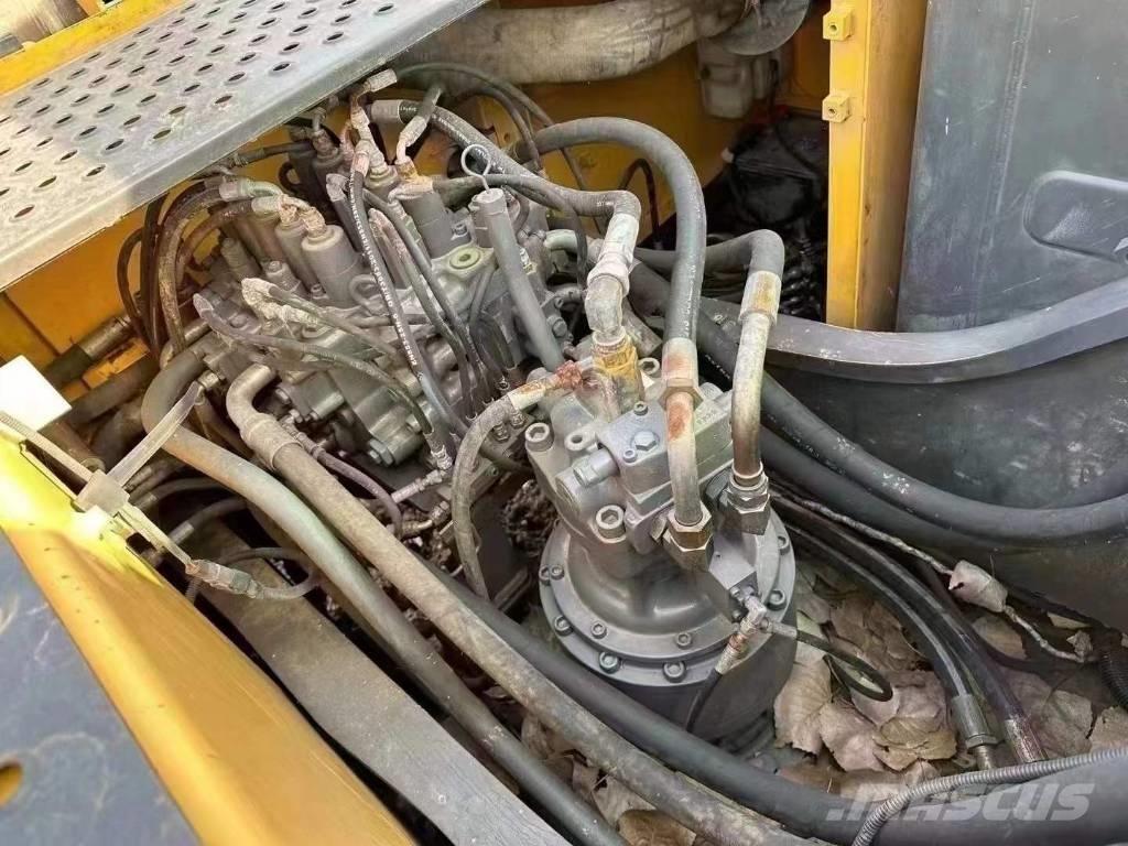 Volvo EC 220 D Εκσκαφείς με ερπύστριες