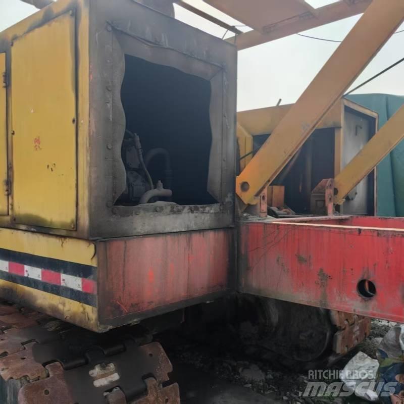 Hitachi KH180 Γερανοί με ερπύστριες