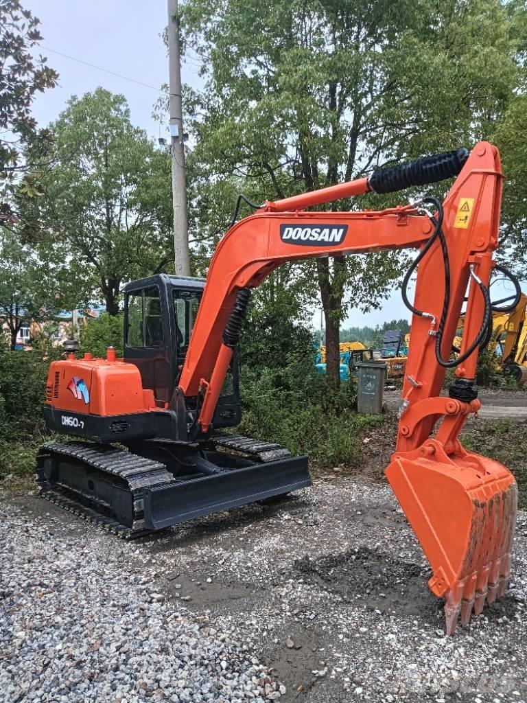 Doosan DH 55 Εκσκαφάκι (διαβολάκι) < 7t