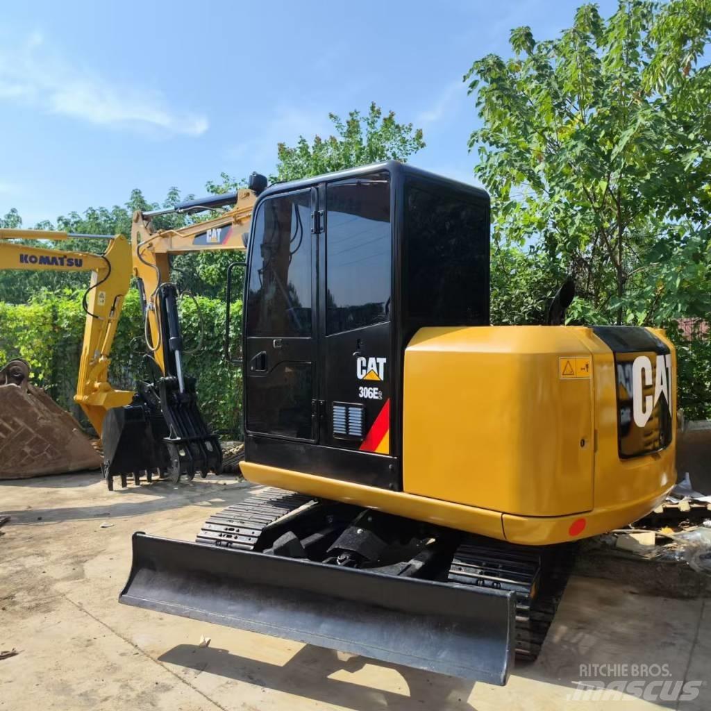 CAT 306 Εκσκαφείς με ερπύστριες