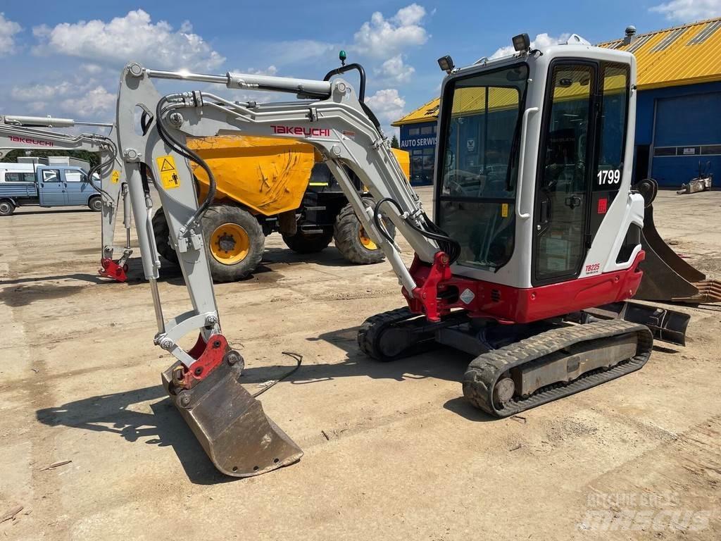 Takeuchi TB225 Εκσκαφάκι (διαβολάκι) < 7t