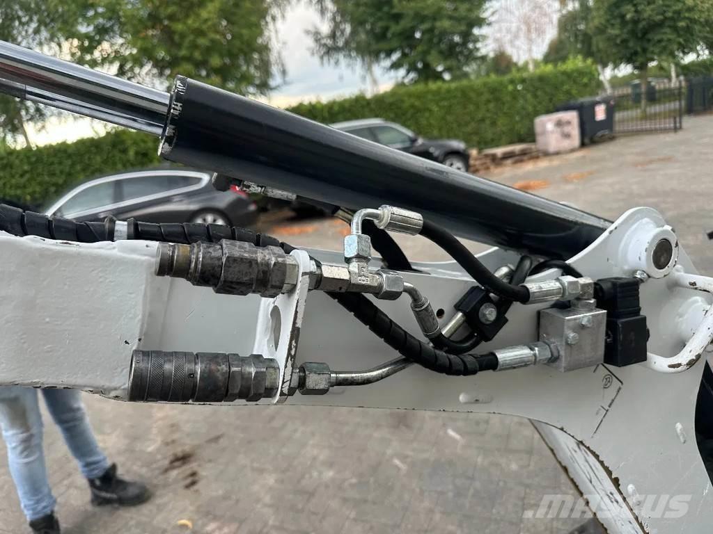 Bobcat E10 Εκσκαφάκι (διαβολάκι) < 7t