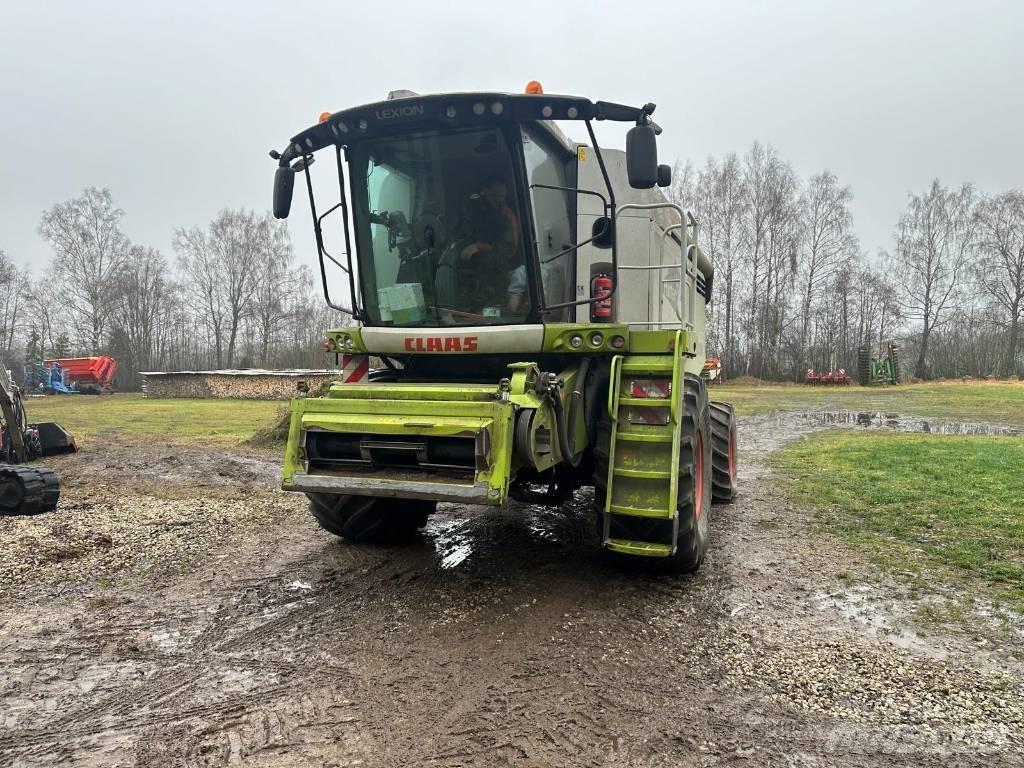 CLAAS Lexion 670 Θεριζοαλωνιστικές μηχανές