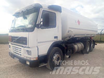 Volvo FM 7 6X2 Βυτιοφόρα φορτηγά