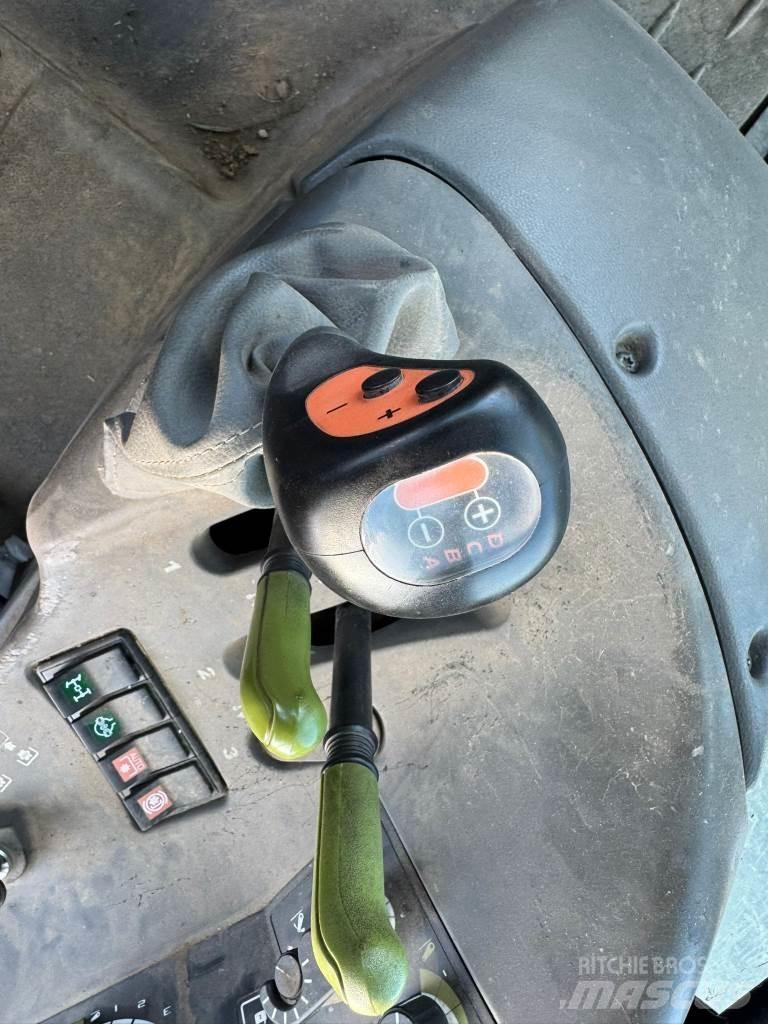 CLAAS ARION 420 Τρακτέρ