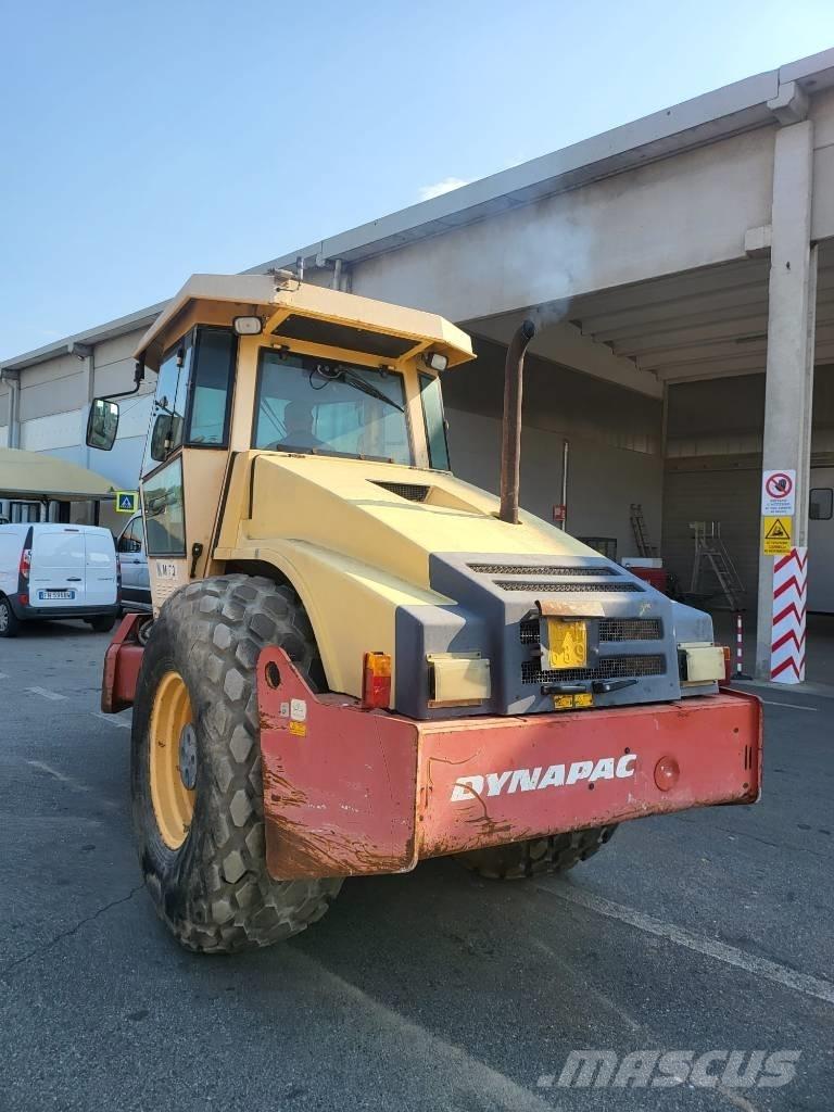 Dynapac CA 302 D Οδοστρωτήρες μονού κυλίνδρου
