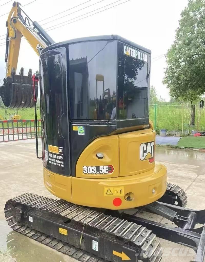 CAT 303.5 Εκσκαφείς με ερπύστριες