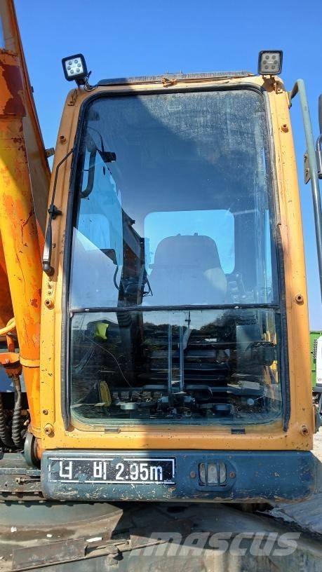 Hyundai Robex 220 LC Εκσκαφείς με ερπύστριες