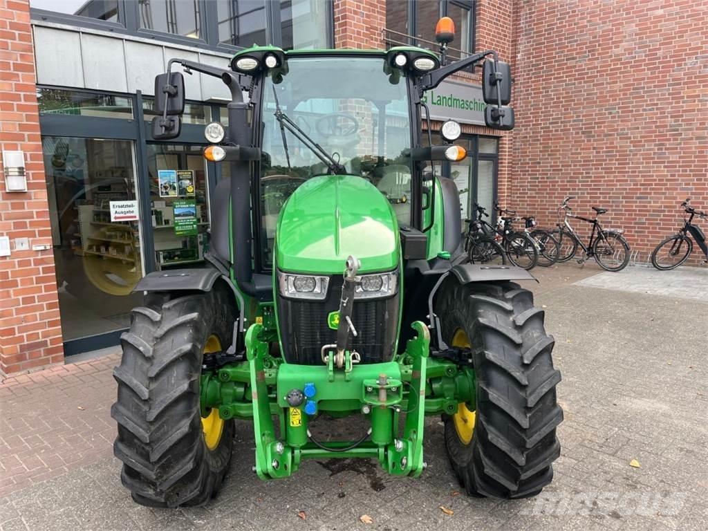 John Deere 5100R Τρακτέρ