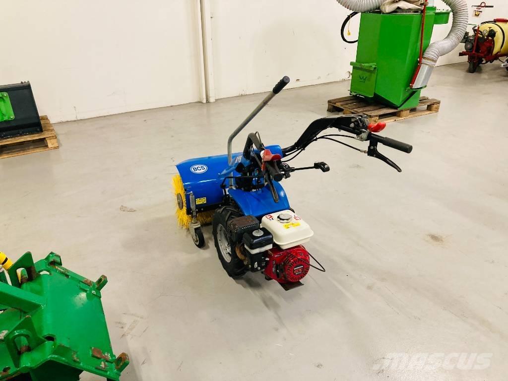 BCS Fejemaskine 615 Σκούπες