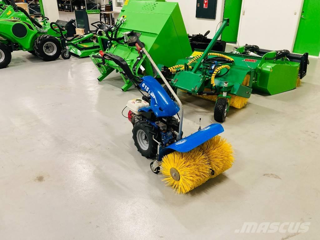 BCS Fejemaskine 615 Σκούπες