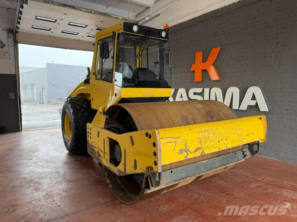 Bomag BW 211 D-4 Οδοστρωτήρες μονού κυλίνδρου