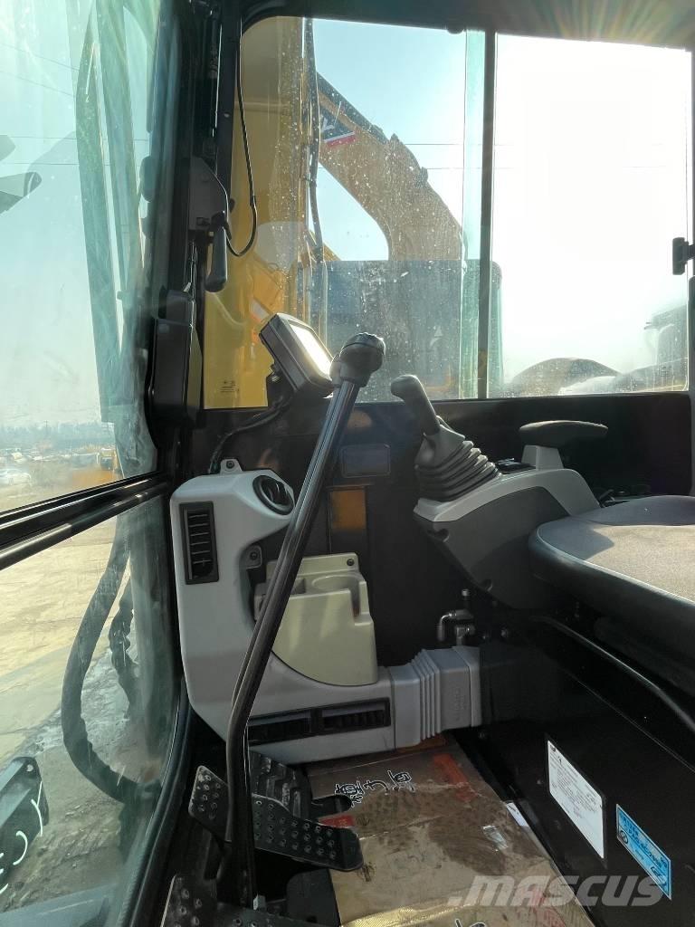 CAT 305.5E2 Εκσκαφείς με ερπύστριες