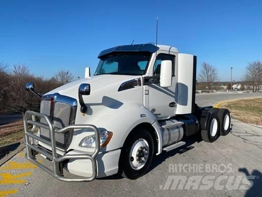 Kenworth T 680 Τράκτορες