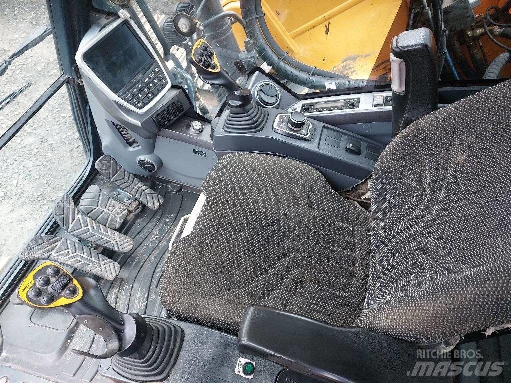 Hyundai HX 220 L Εκσκαφείς με ερπύστριες