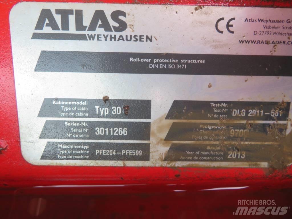 Atlas 65 Καμπίνες και εσωτερικό