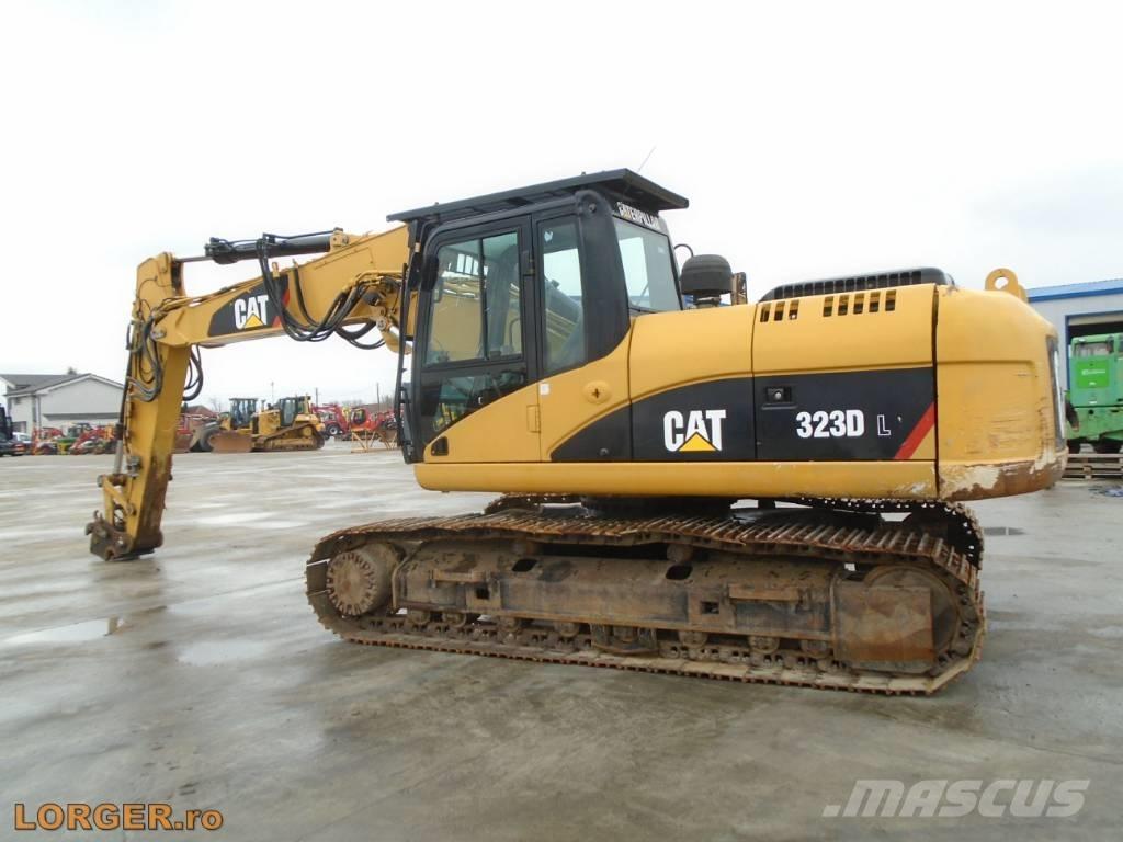 CAT 323 D Εκσκαφείς με ερπύστριες