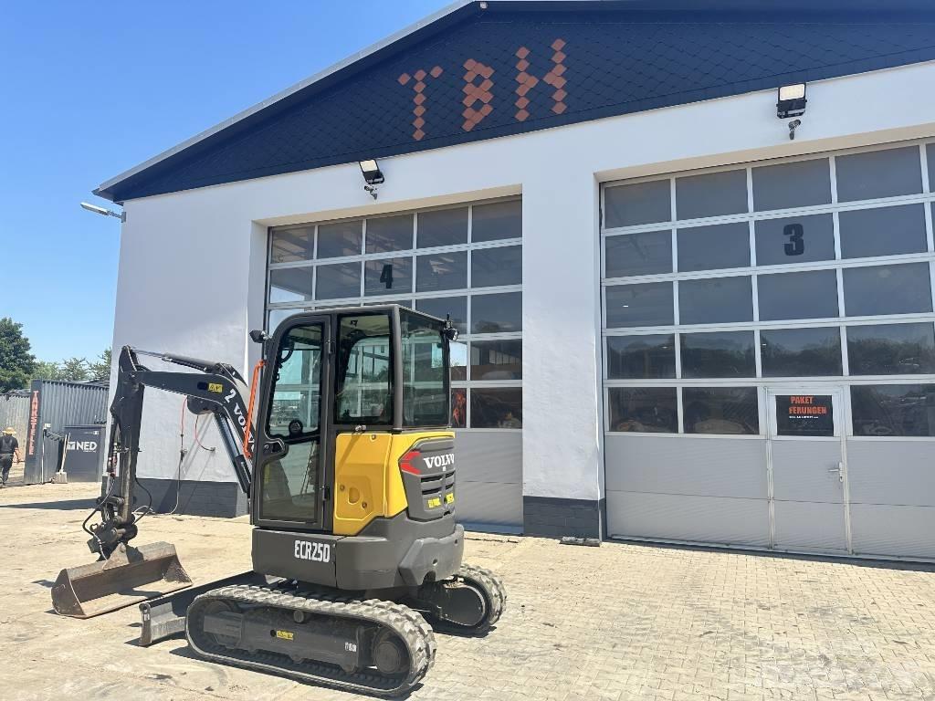 Volvo ECR 25 D Εκσκαφάκι (διαβολάκι) < 7t