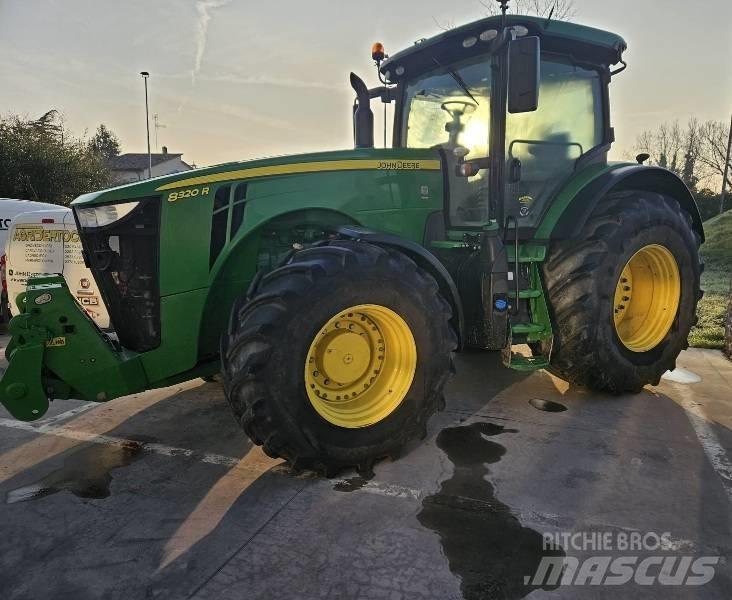 John Deere 8320 R Τρακτέρ