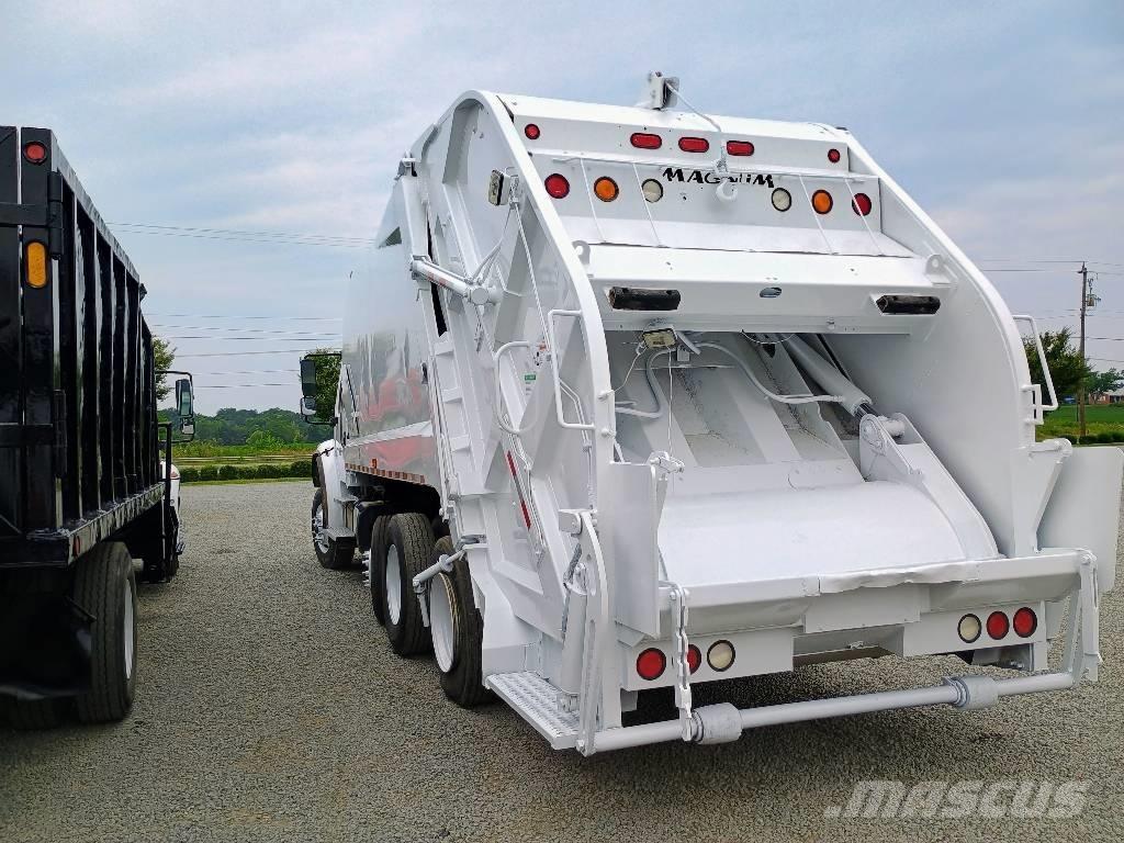 Freightliner M2 Απορριμματοφόρα