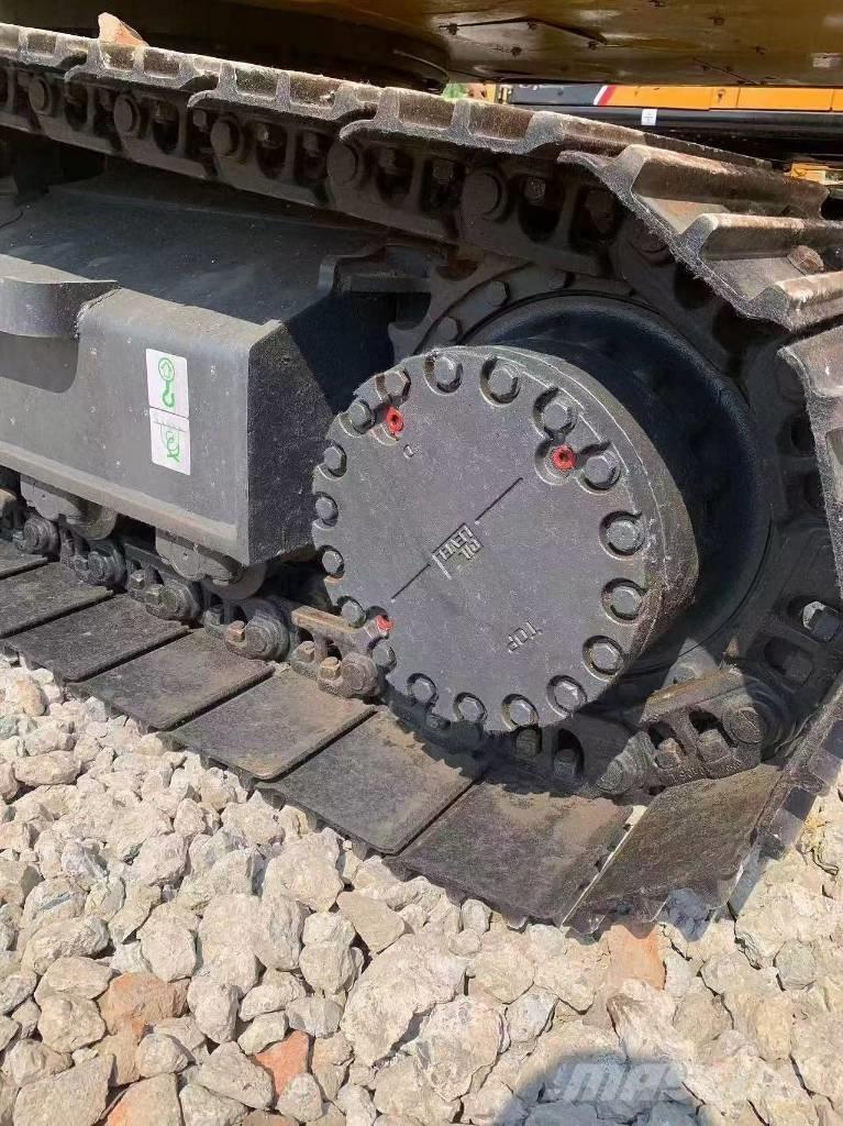 Komatsu PC 210 LC Εκσκαφείς με ερπύστριες