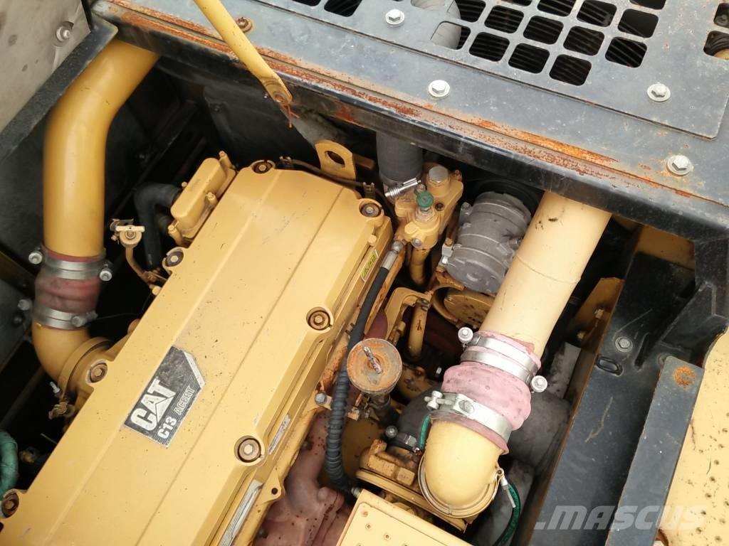 CAT 345 D L Εκσκαφείς με ερπύστριες