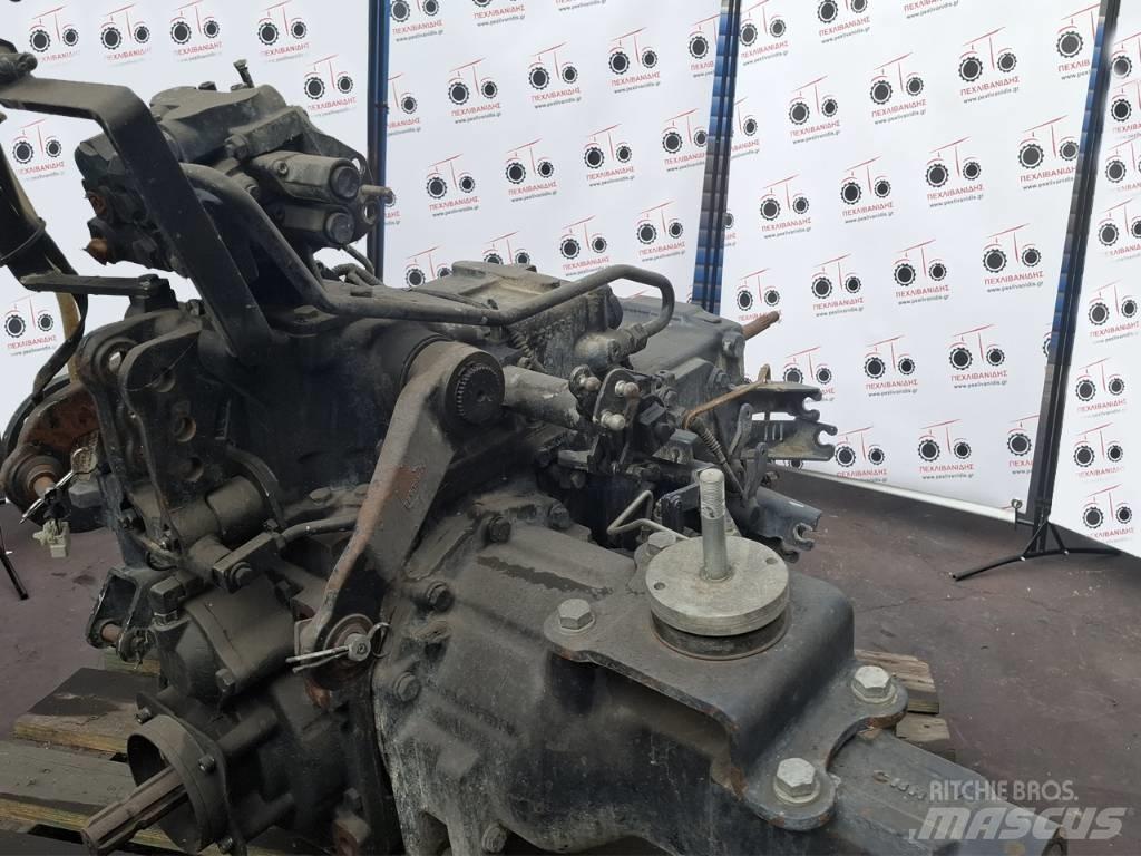 New Holland CNH Μετάδοση