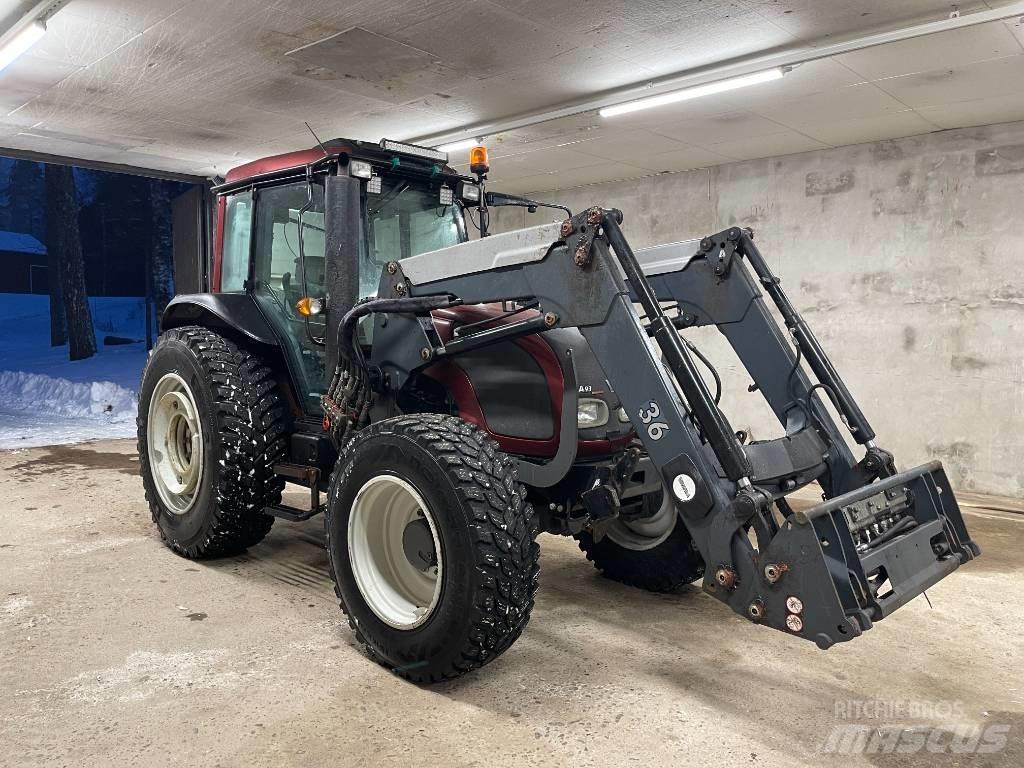 Valtra A 93 Τρακτέρ