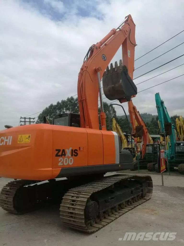 Hitachi zx200 Εκσκαφείς με ερπύστριες